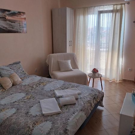 Apartments M&T Tivat Exterior photo